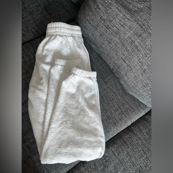 Grey garage sweat pants - Picture 1 of 3